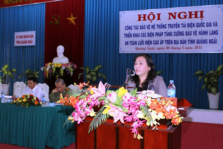 Tăng cường công tác phối hợp bảo vệ hành lang an toàn lưới điện truyền tải